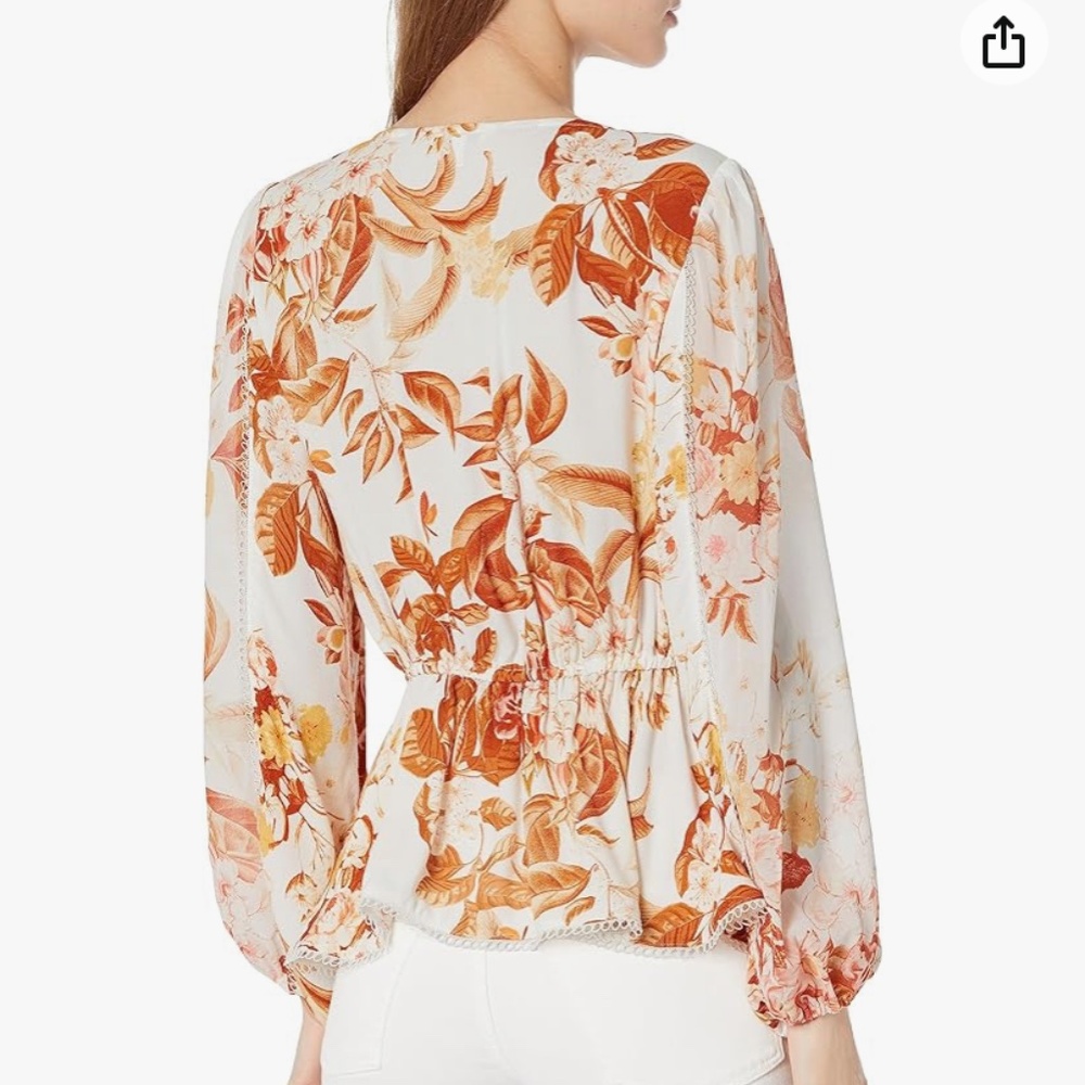 NWT Guess Floral V-Neck Blouse Sz M - Picture 2 of 12